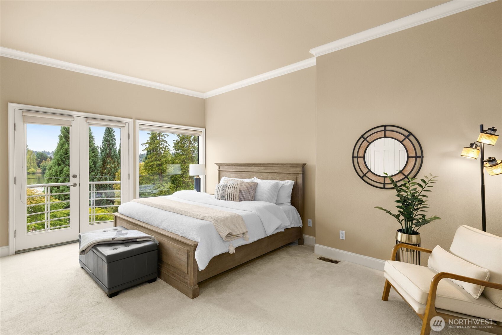 7700 E Green Lake Drive N #D13, Seattle, WA 98103