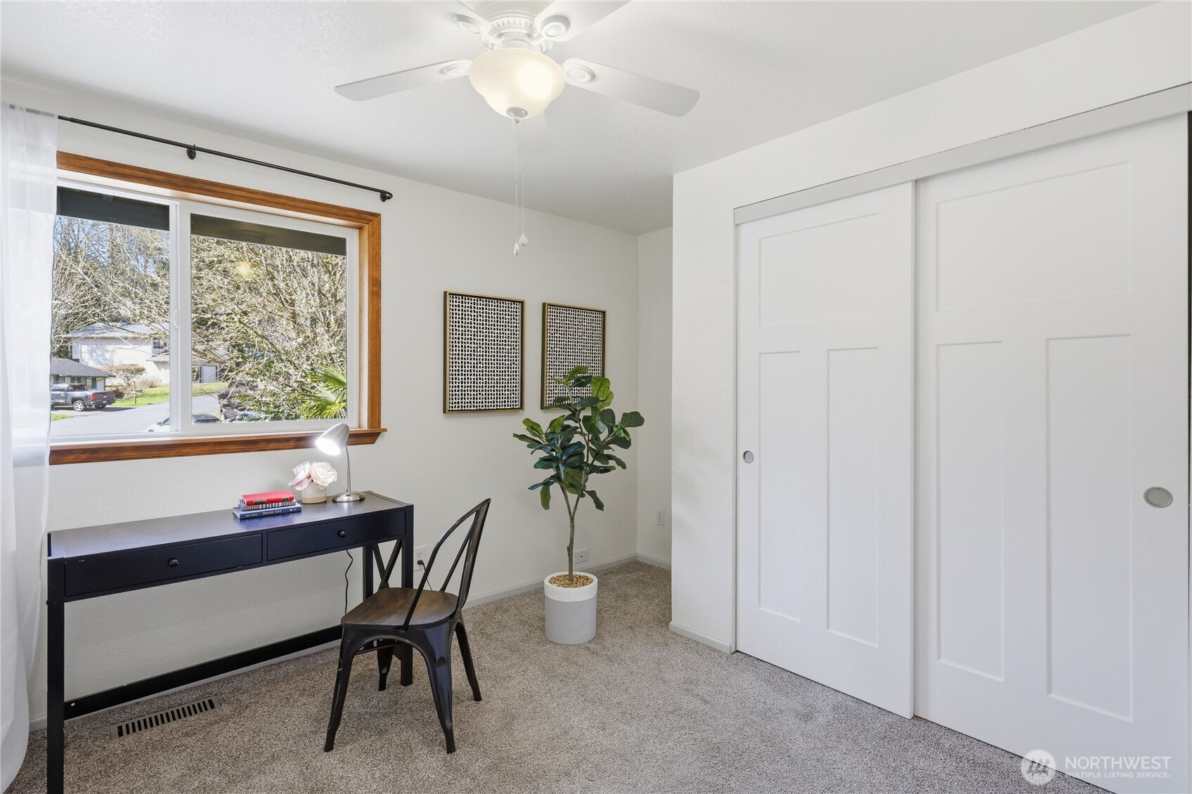 1050 NE Coco Court , Bremerton, WA 98311