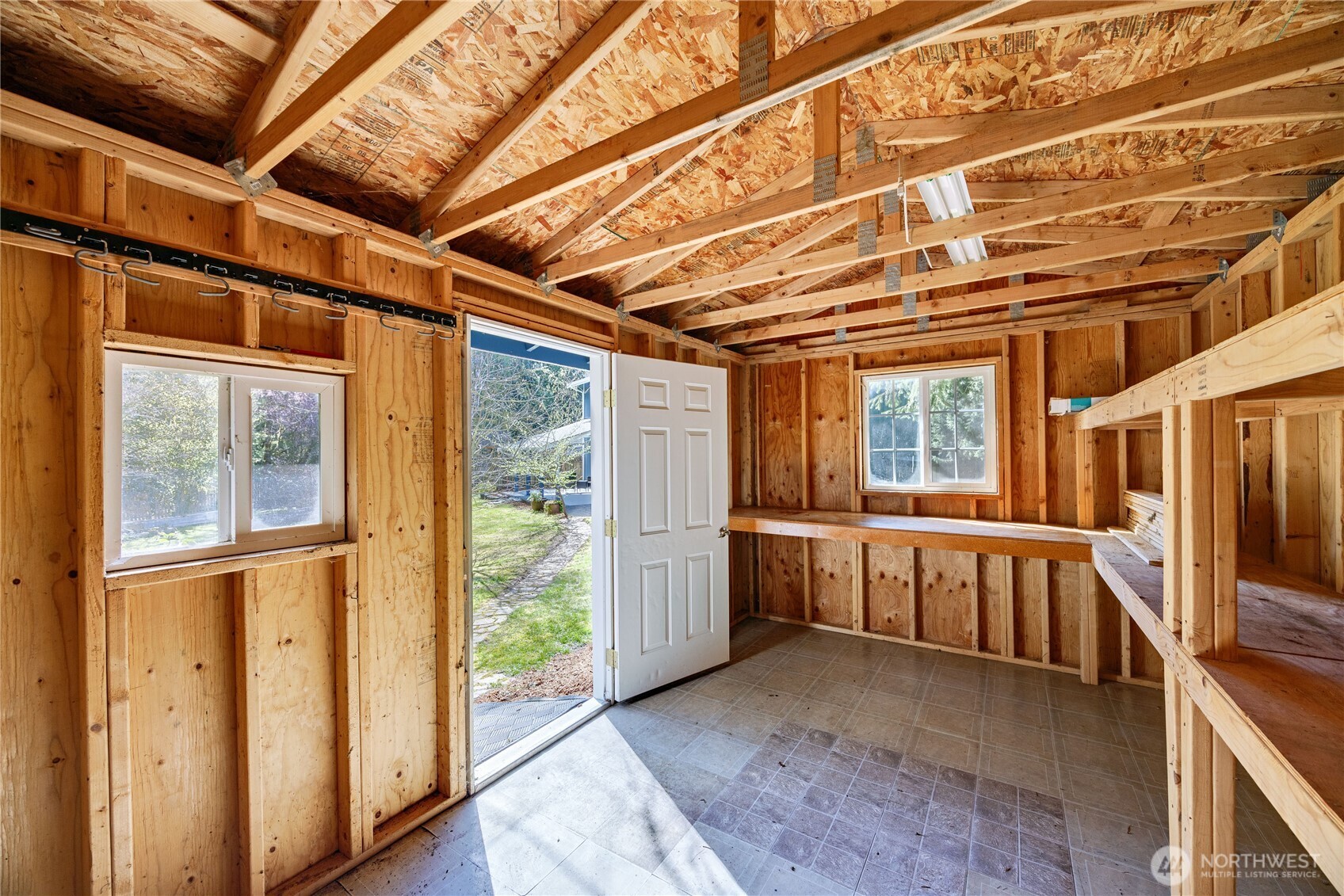 1050 NE Coco Court , Bremerton, WA 98311