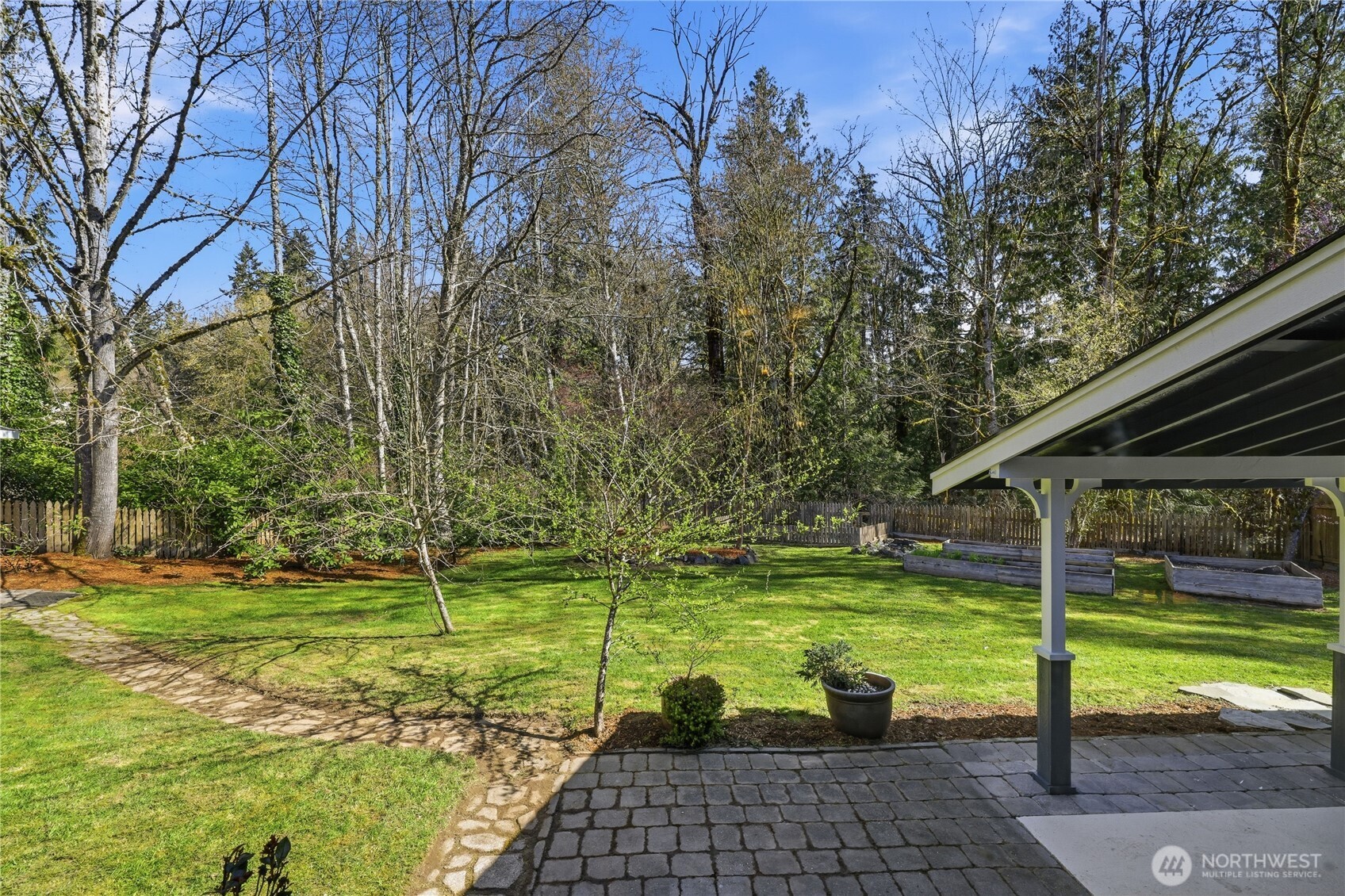 1050 NE Coco Court , Bremerton, WA 98311