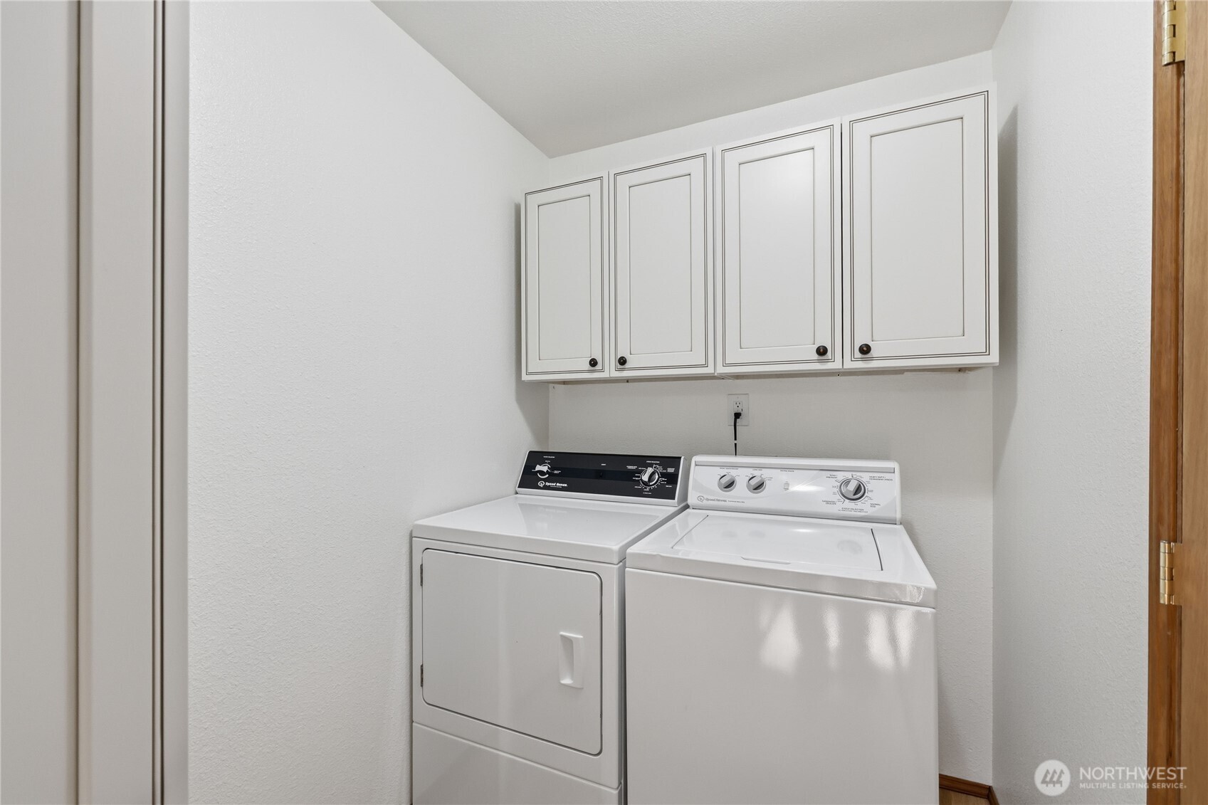 1050 NE Coco Court , Bremerton, WA 98311