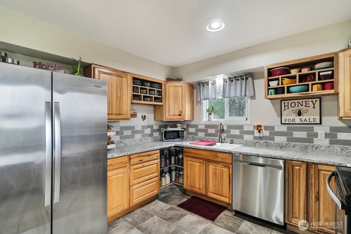 168 Middlecrest Drive , Toledo, WA 98591