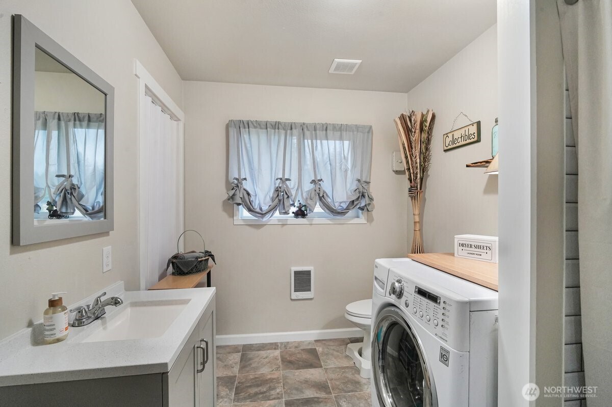 168 Middlecrest Drive , Toledo, WA 98591