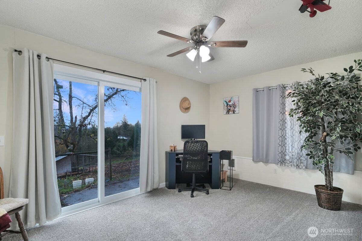 168 Middlecrest Drive , Toledo, WA 98591