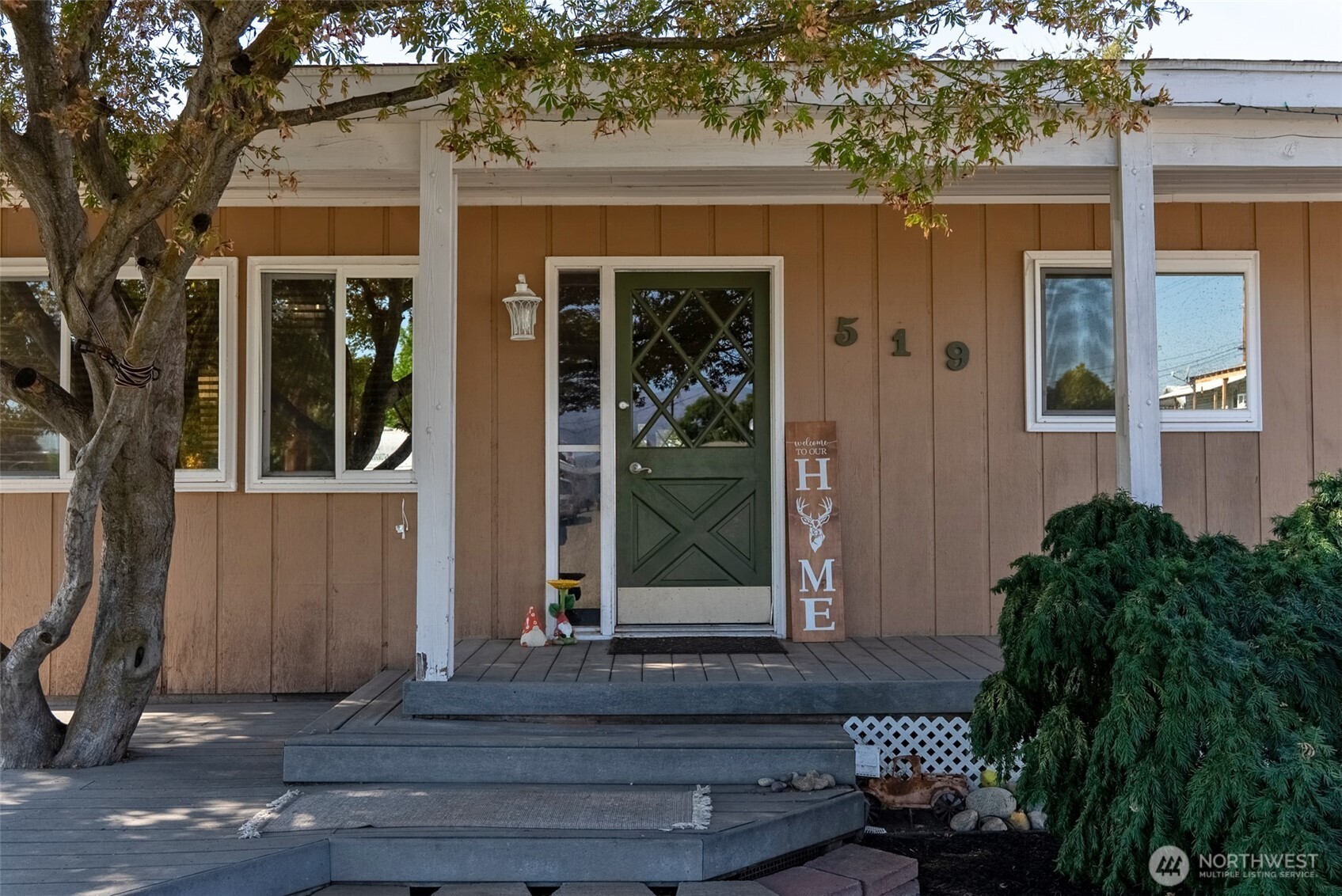 519 Locust Street , Omak, WA 98841