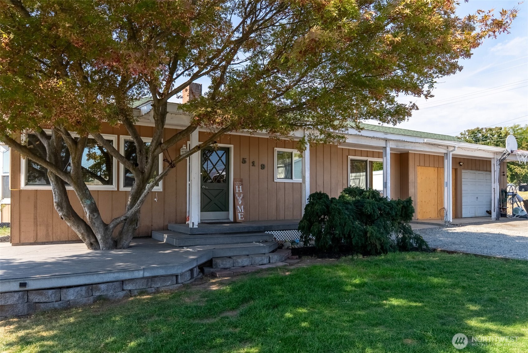 519 Locust Street , Omak, WA 98841