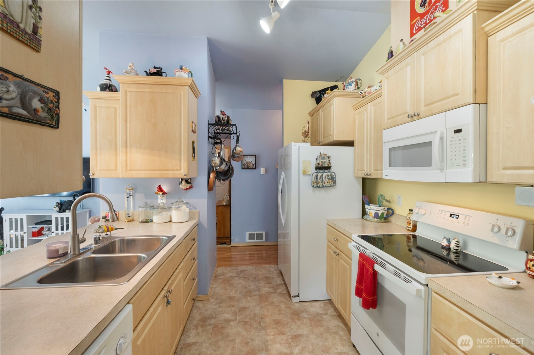 2219 Key Peninsula Highway SW, Lakebay, WA 98349