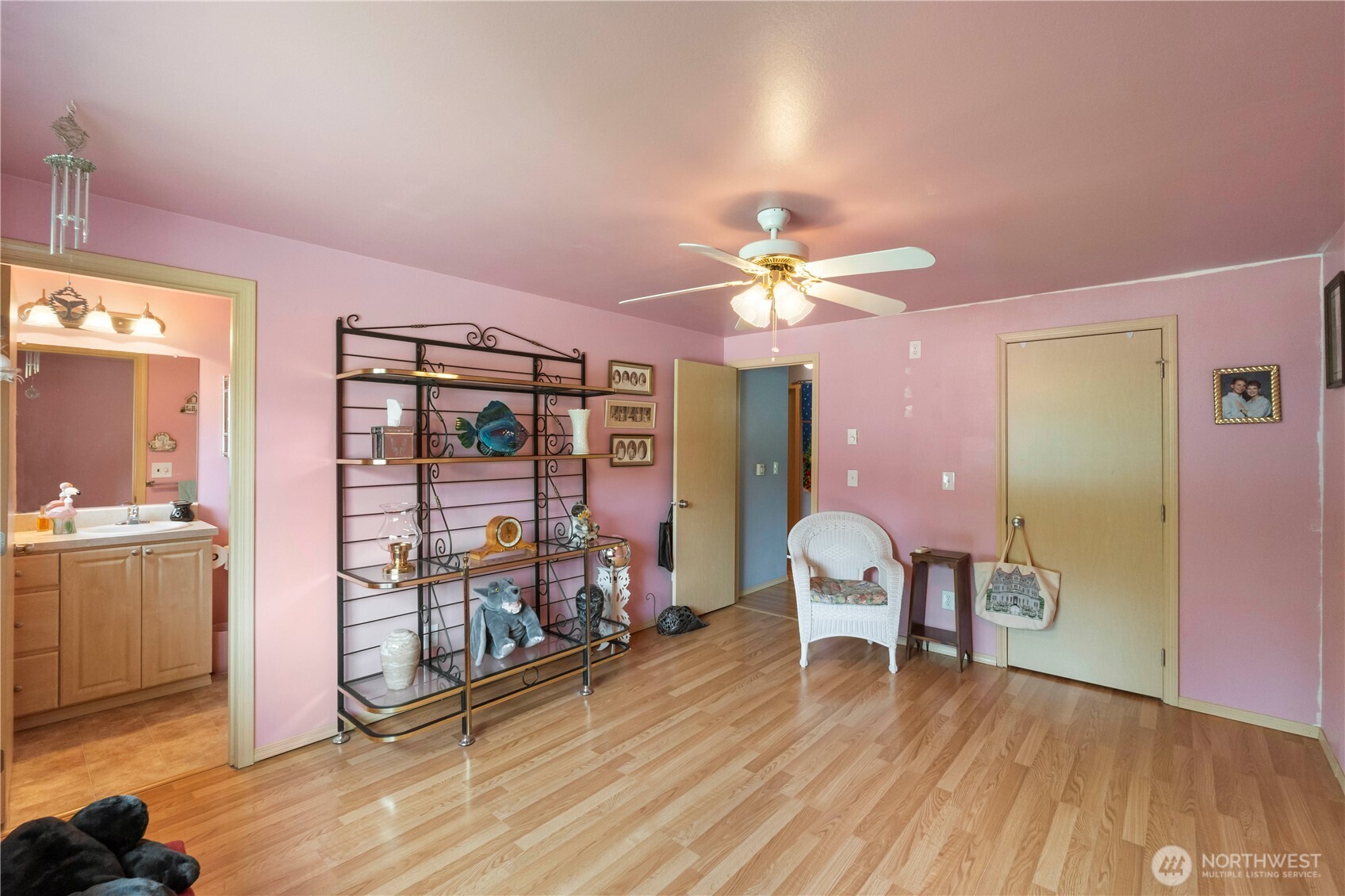 2219 Key Peninsula Highway SW, Lakebay, WA 98349