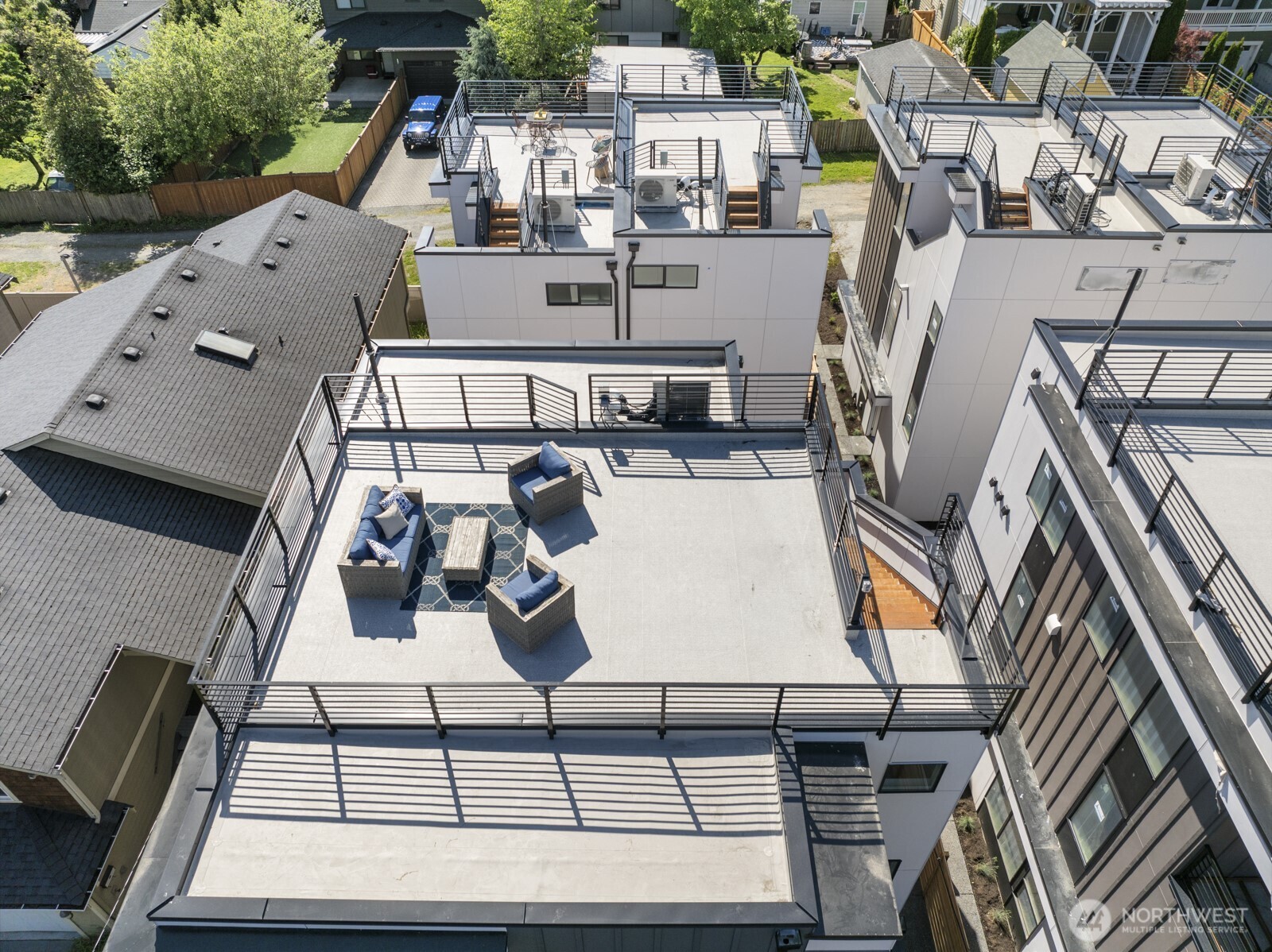 8831 B Wallingford Avenue N, Seattle, WA 98103