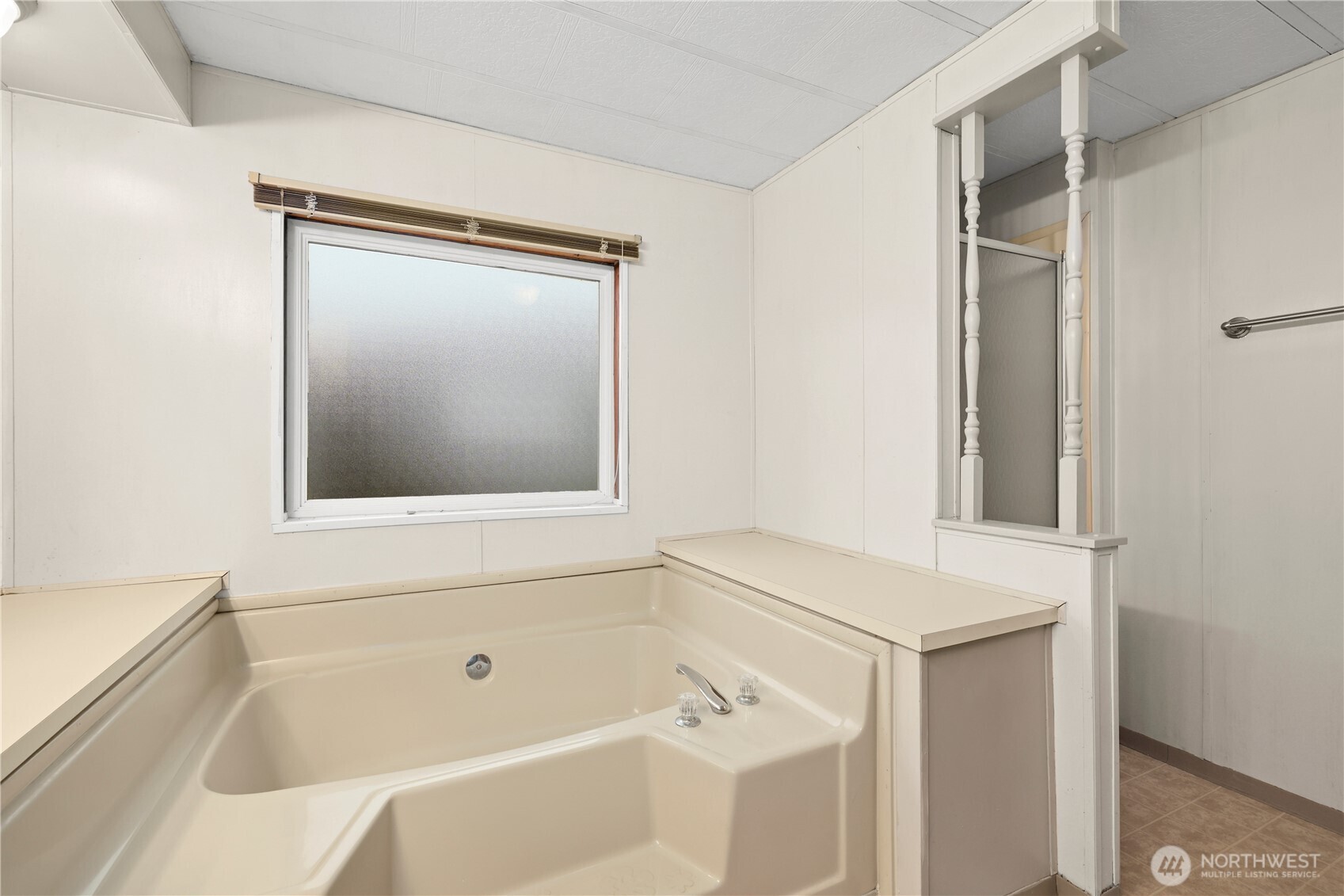 1402 22nd Street NE #402, Auburn, WA 98002