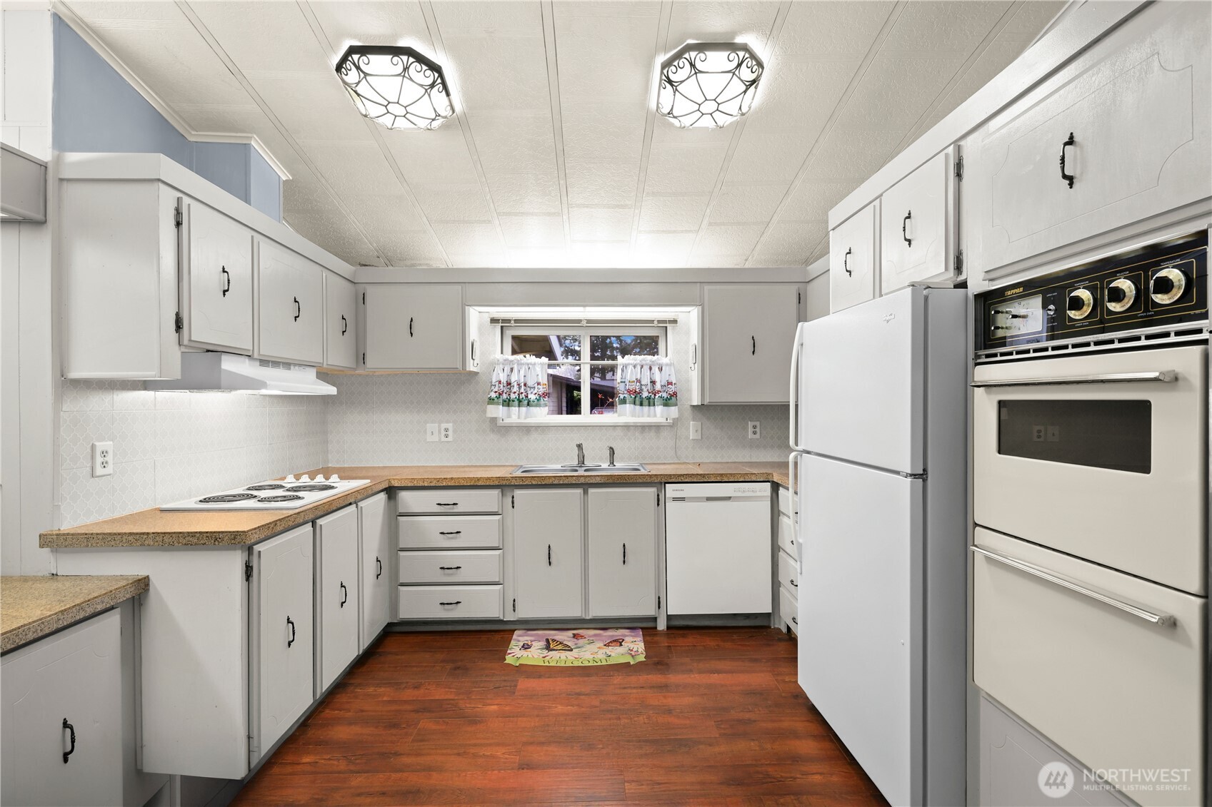 1402 22nd Street NE #402, Auburn, WA 98002