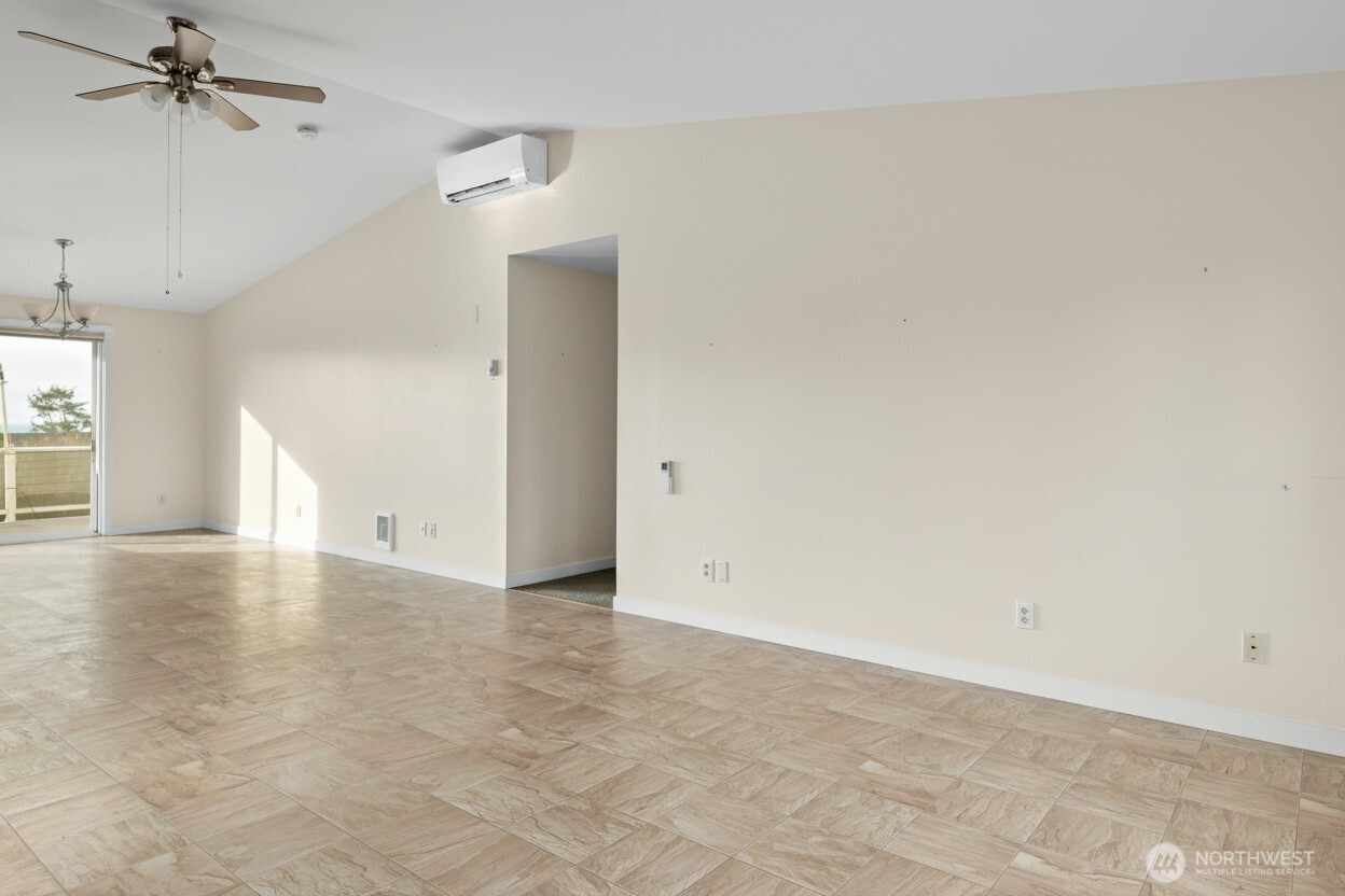 765 El Toro Street , Coupeville, WA 98239