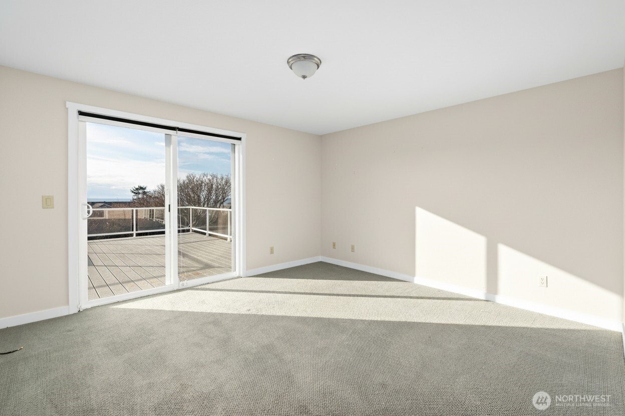 765 El Toro Street , Coupeville, WA 98239