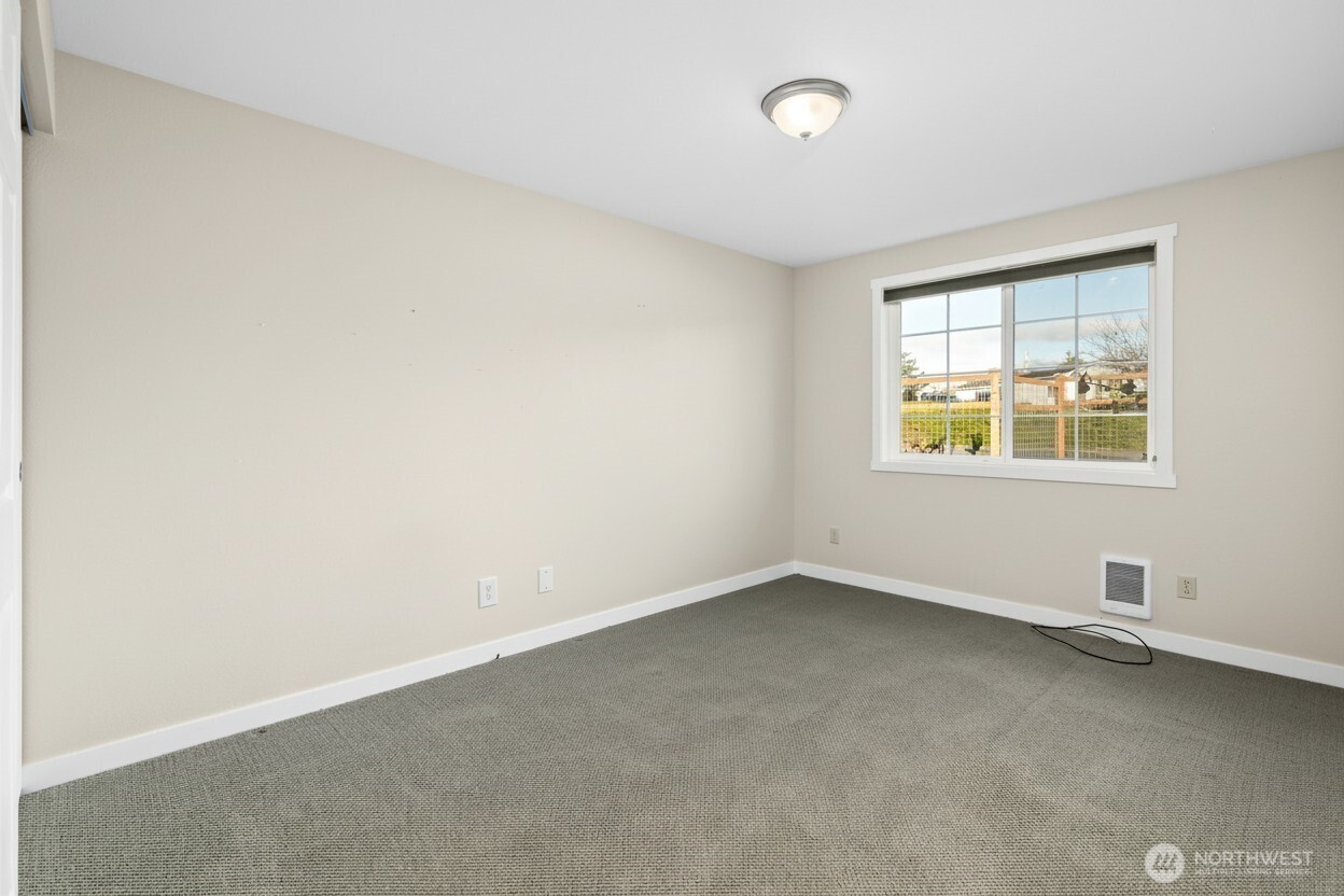 765 El Toro Street , Coupeville, WA 98239