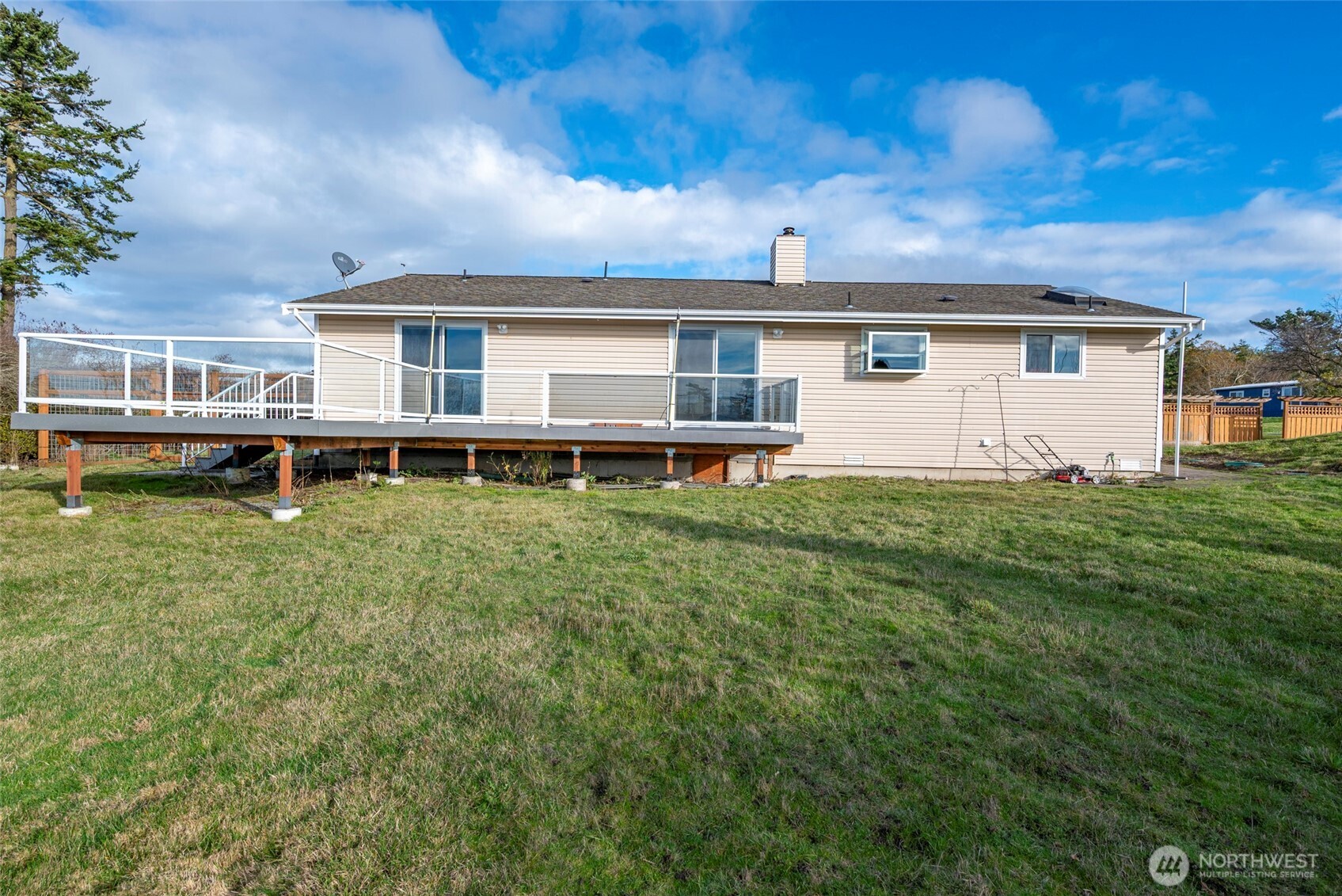 765 El Toro Street , Coupeville, WA 98239