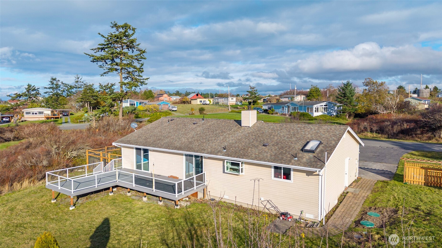 765 El Toro Street , Coupeville, WA 98239