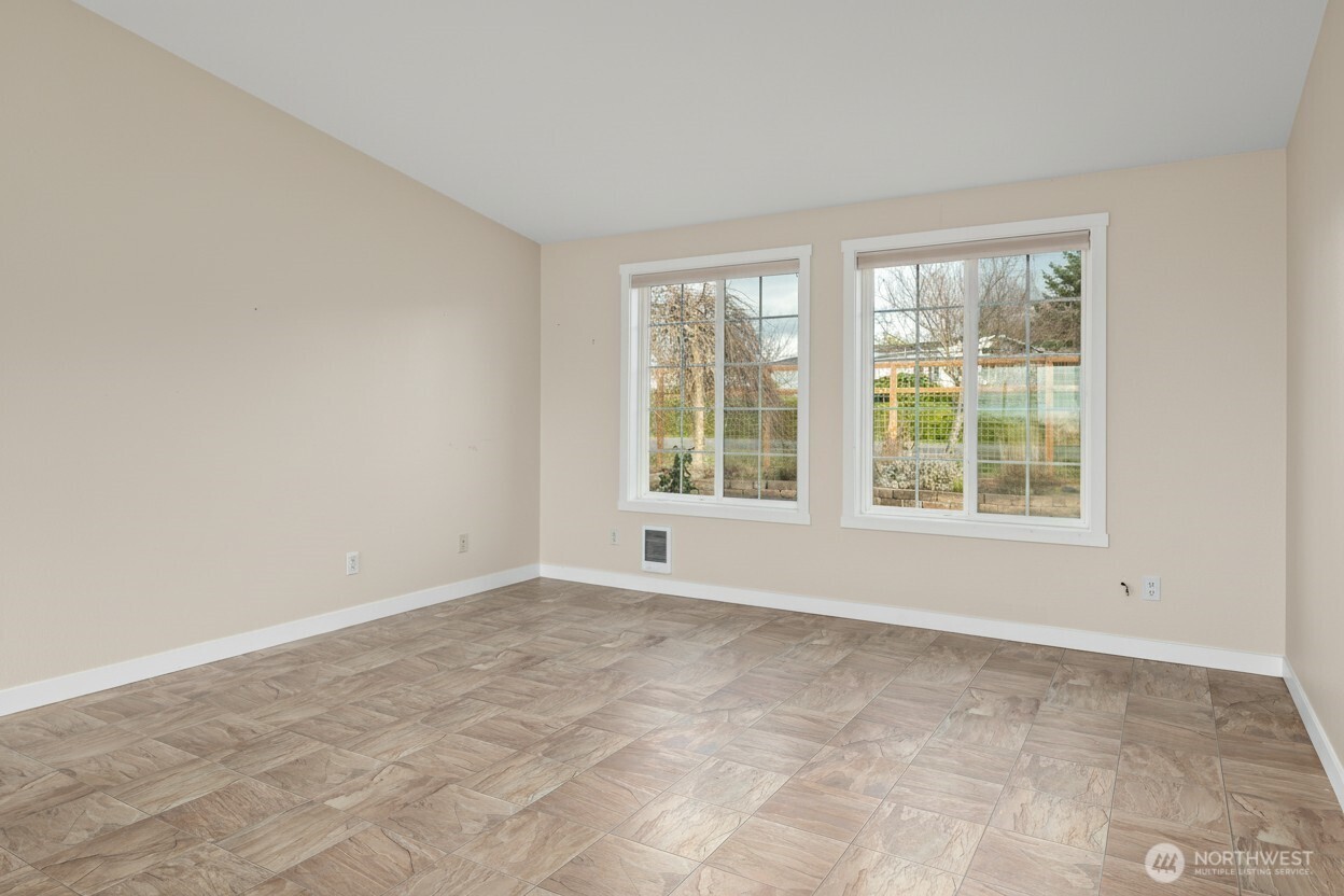 765 El Toro Street , Coupeville, WA 98239