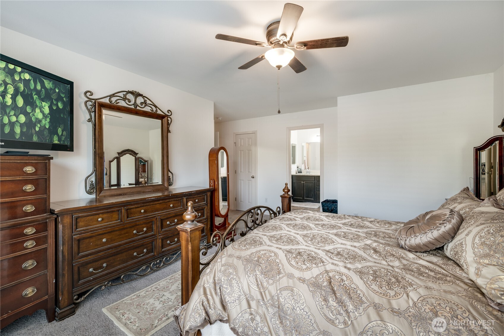 2701 Fishtrap Loop NE, Olympia, WA 98506-9609