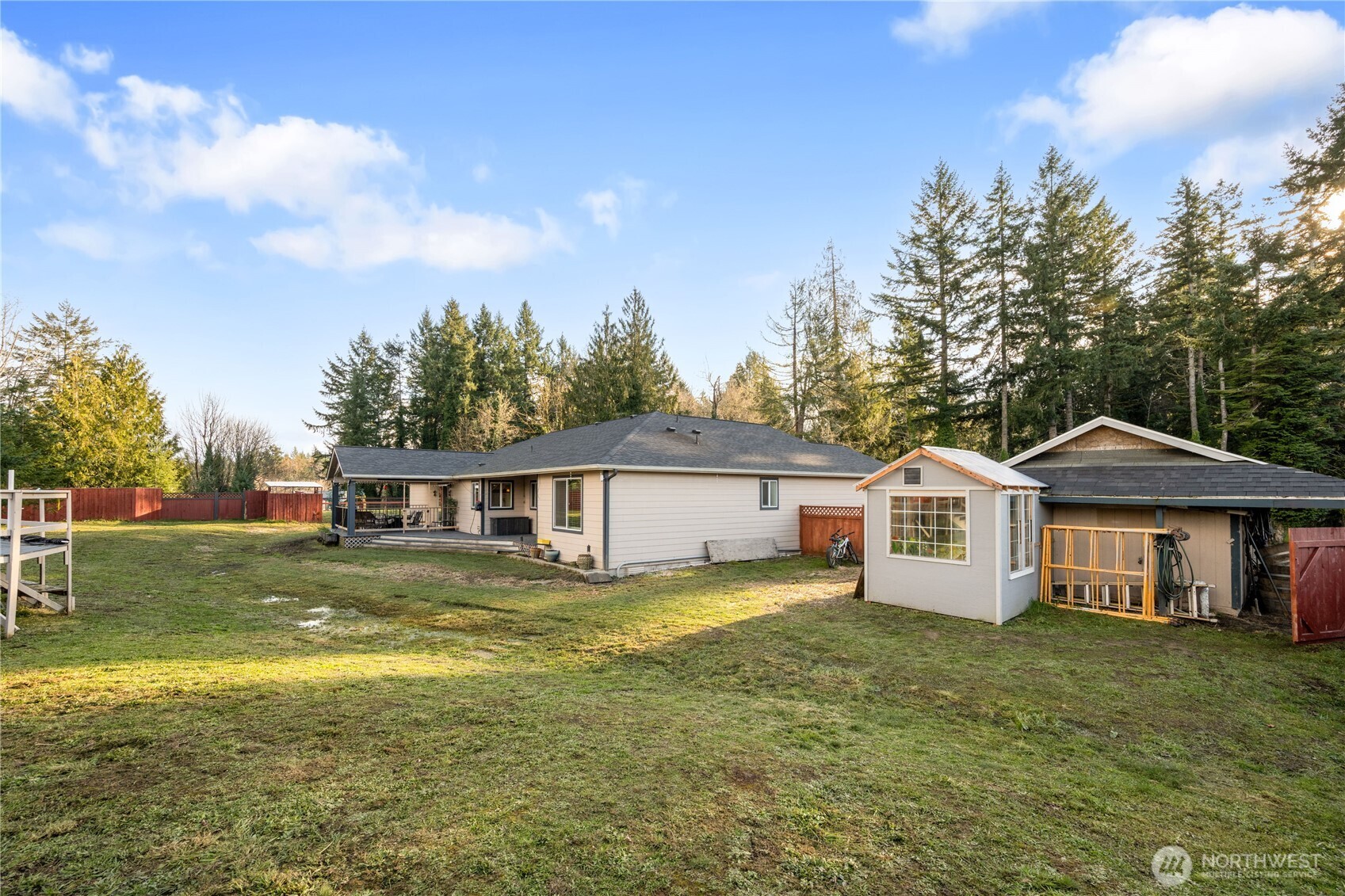 2701 Fishtrap Loop NE, Olympia, WA 98506-9609