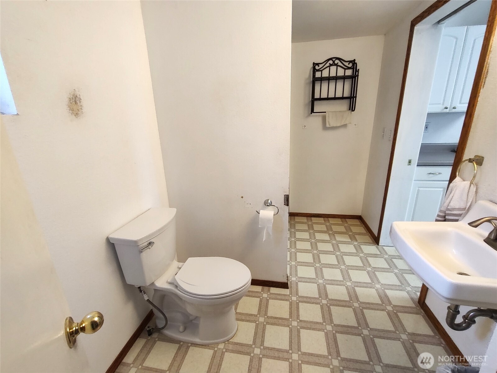 114 W 4th , Aberdeen, WA 98520