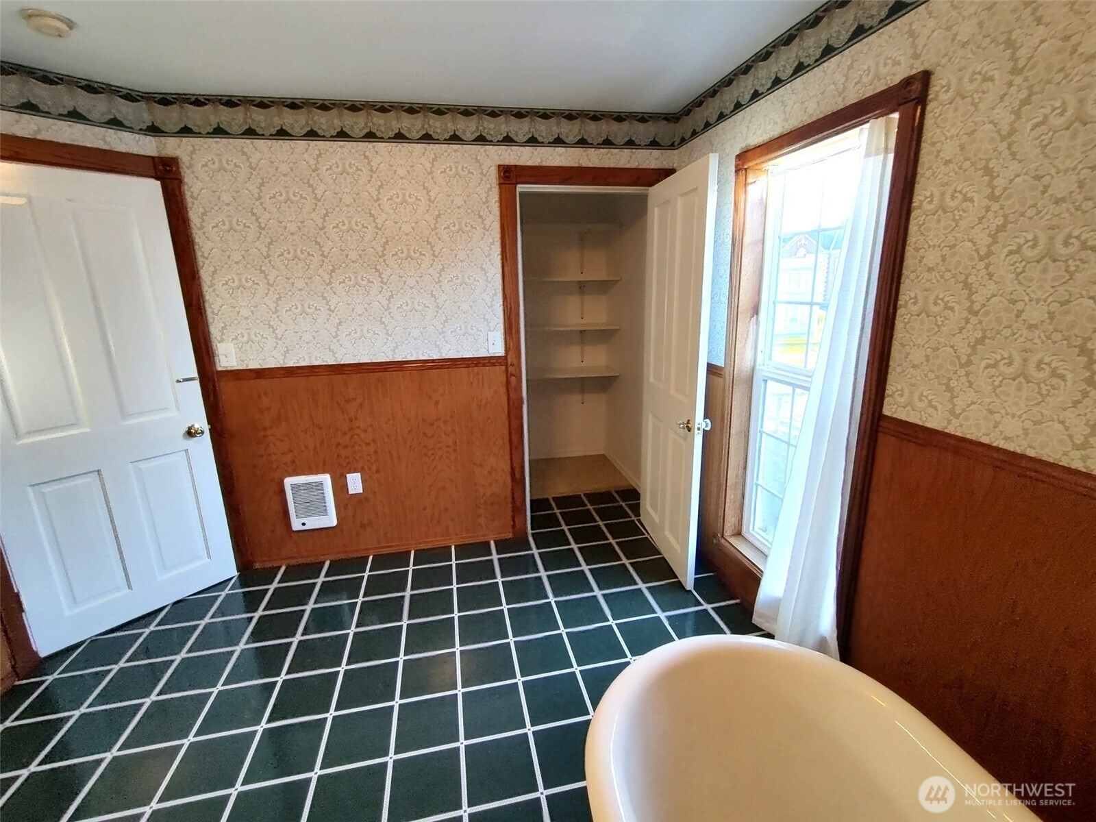 114 W 4th , Aberdeen, WA 98520