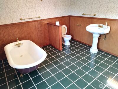 114 W 4th , Aberdeen, WA 98520 - Photo 22