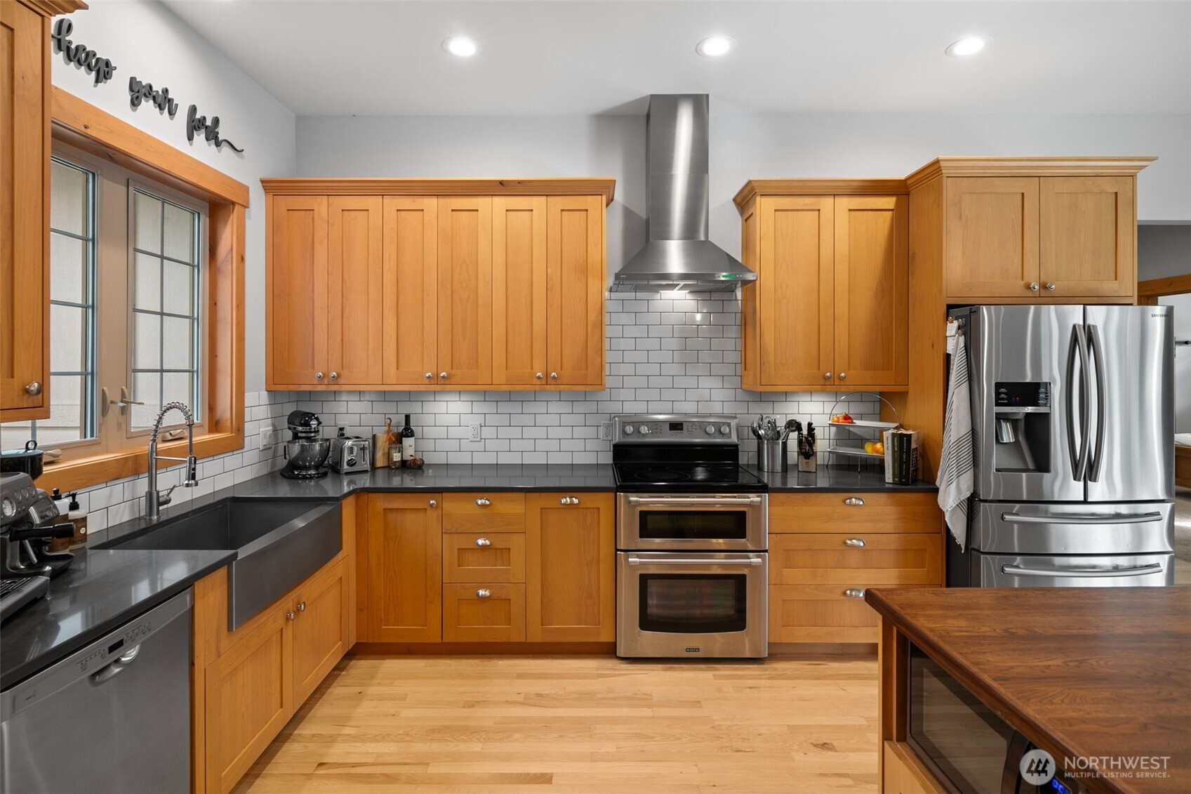 2535 Tuscany Lane , Malaga, WA 98828