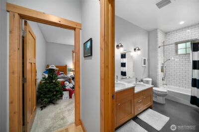 2535 Tuscany Lane , Malaga, WA 98828 - Photo 25