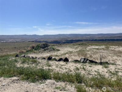 23289 SW Sage Loop , Quincy, WA 98848 - Photo 2