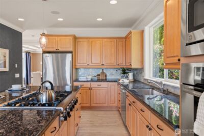18212 85th Place W, Edmonds, WA 98026 - Photo 12