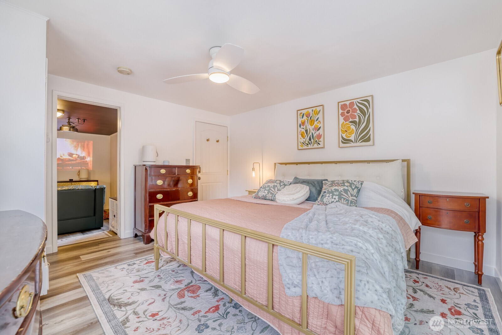 4034 NE 109th Street , Seattle, WA 98125