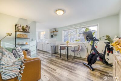 4034 NE 109th Street , Seattle, WA 98125 - Photo 5