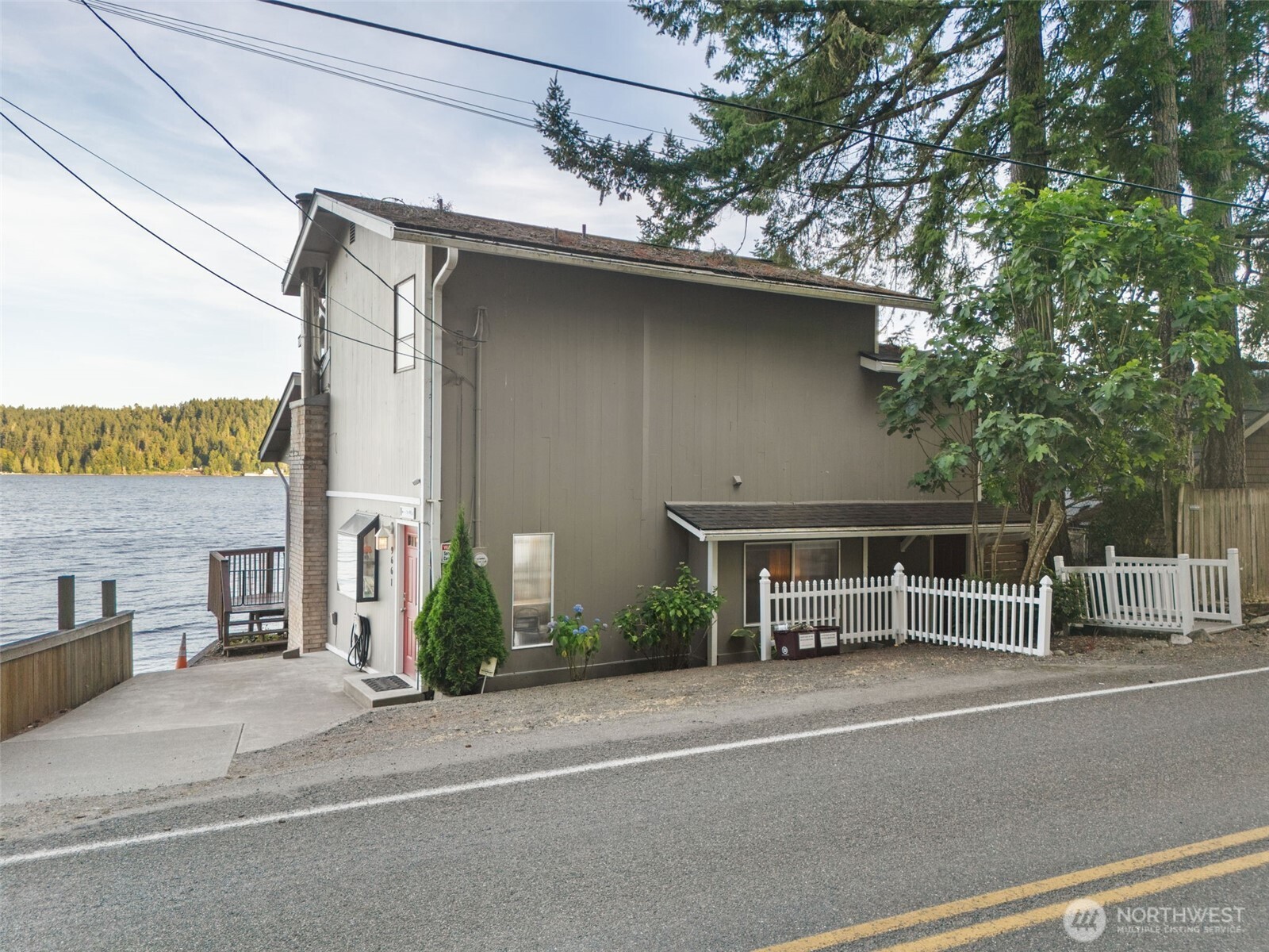 9661 NE North Shore Road , Belfair, WA 98528