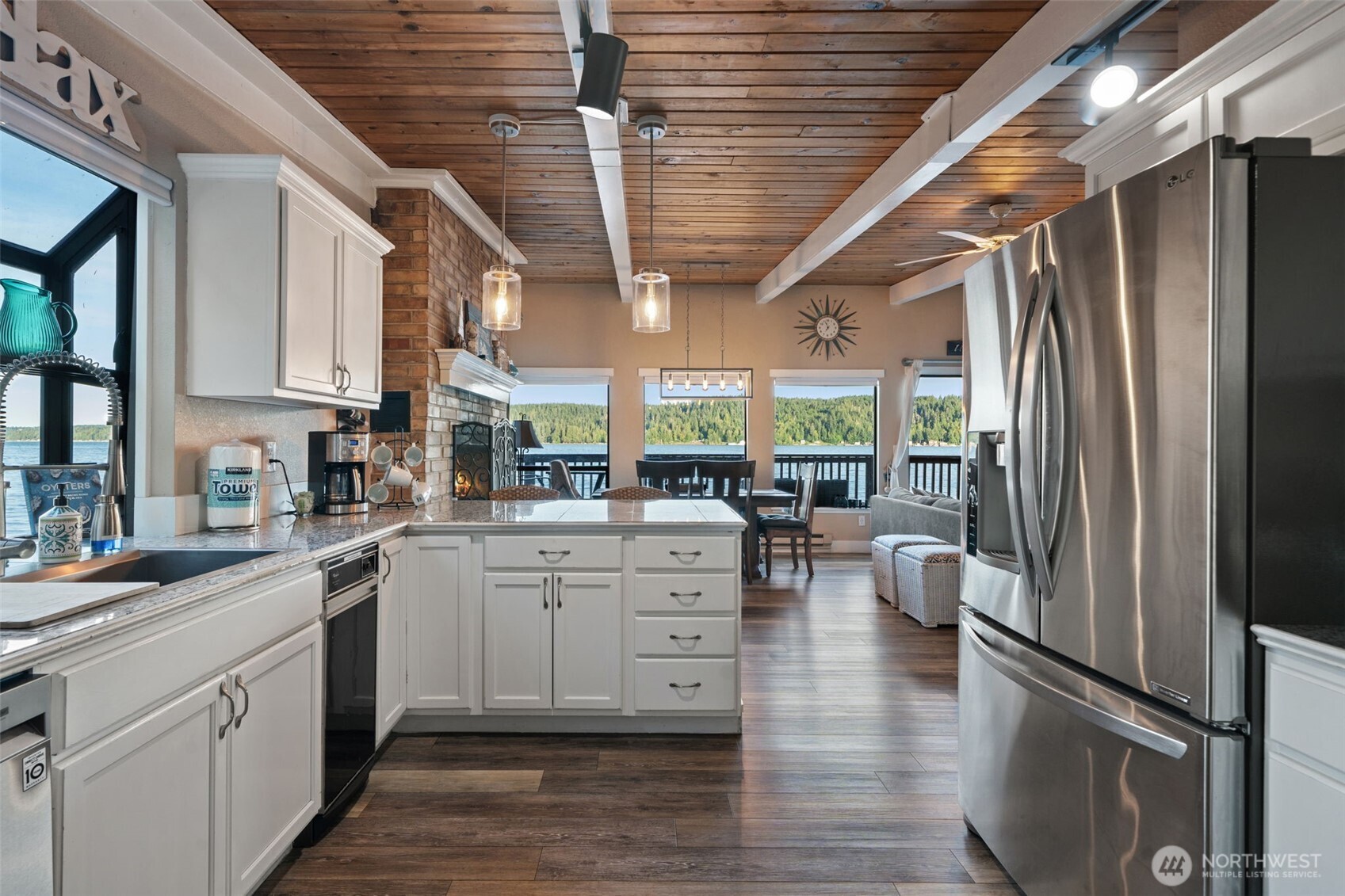 9661 NE North Shore Road , Belfair, WA 98528