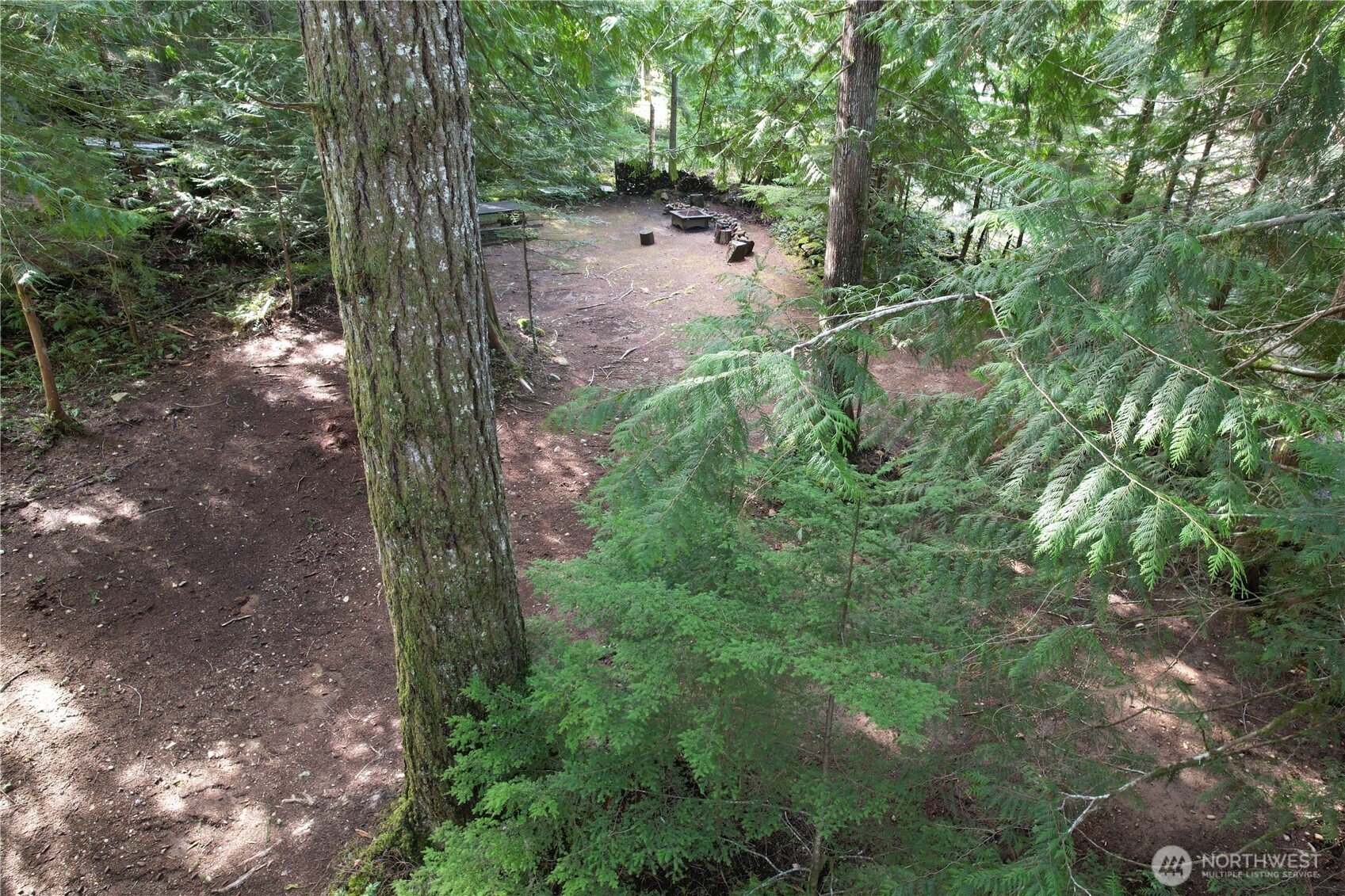 11 N Discovery Drive , Hoodsport, WA 98548