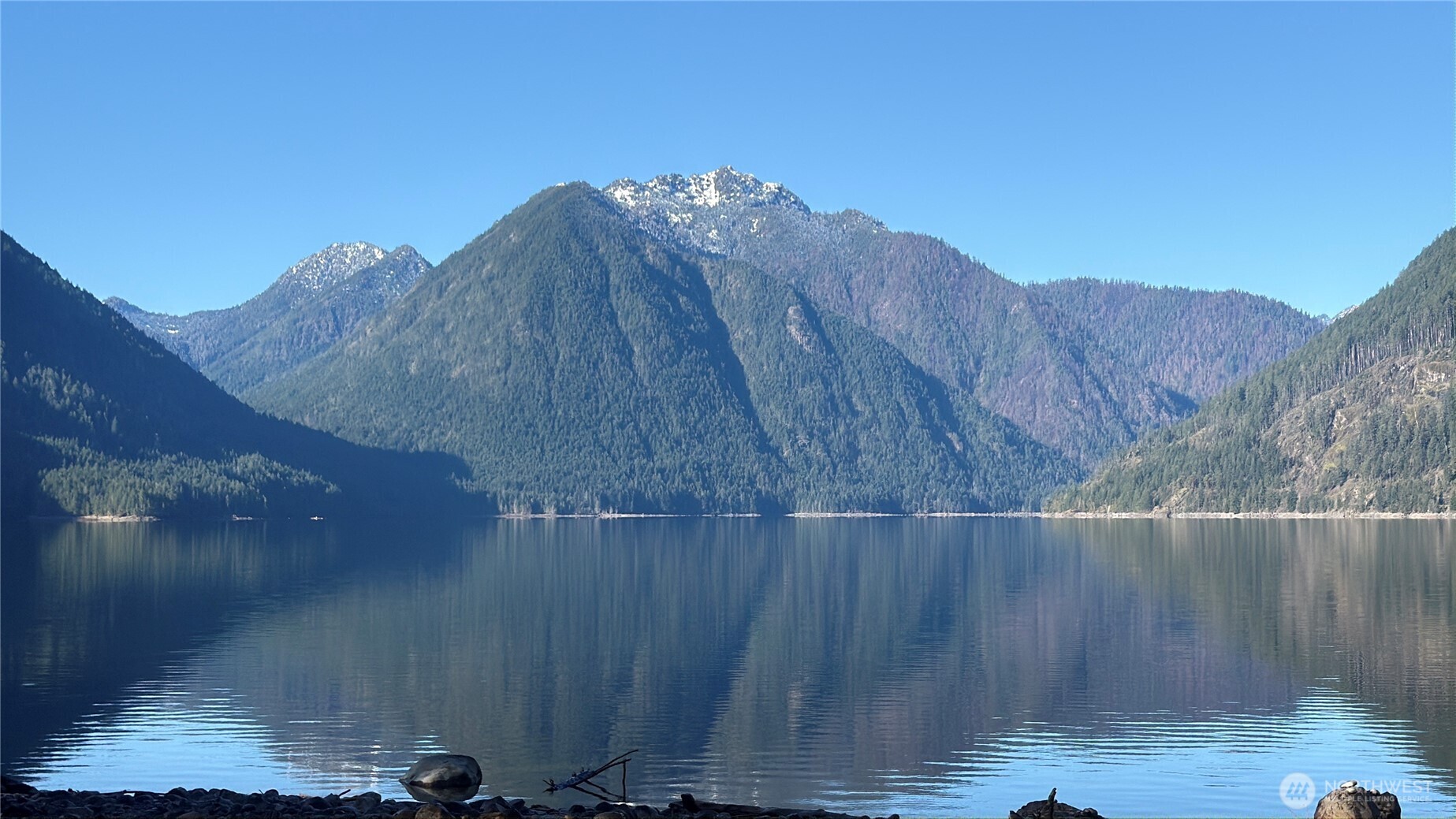 11 N Discovery Drive , Hoodsport, WA 98548