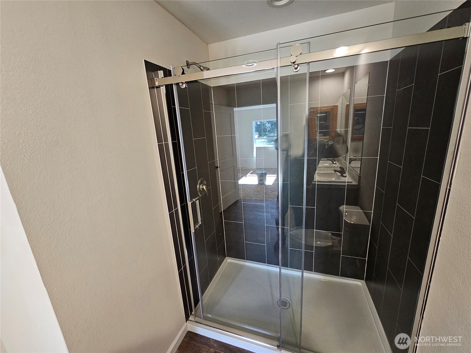 18042 Sargent Road SW #1, Rochester, WA 98579