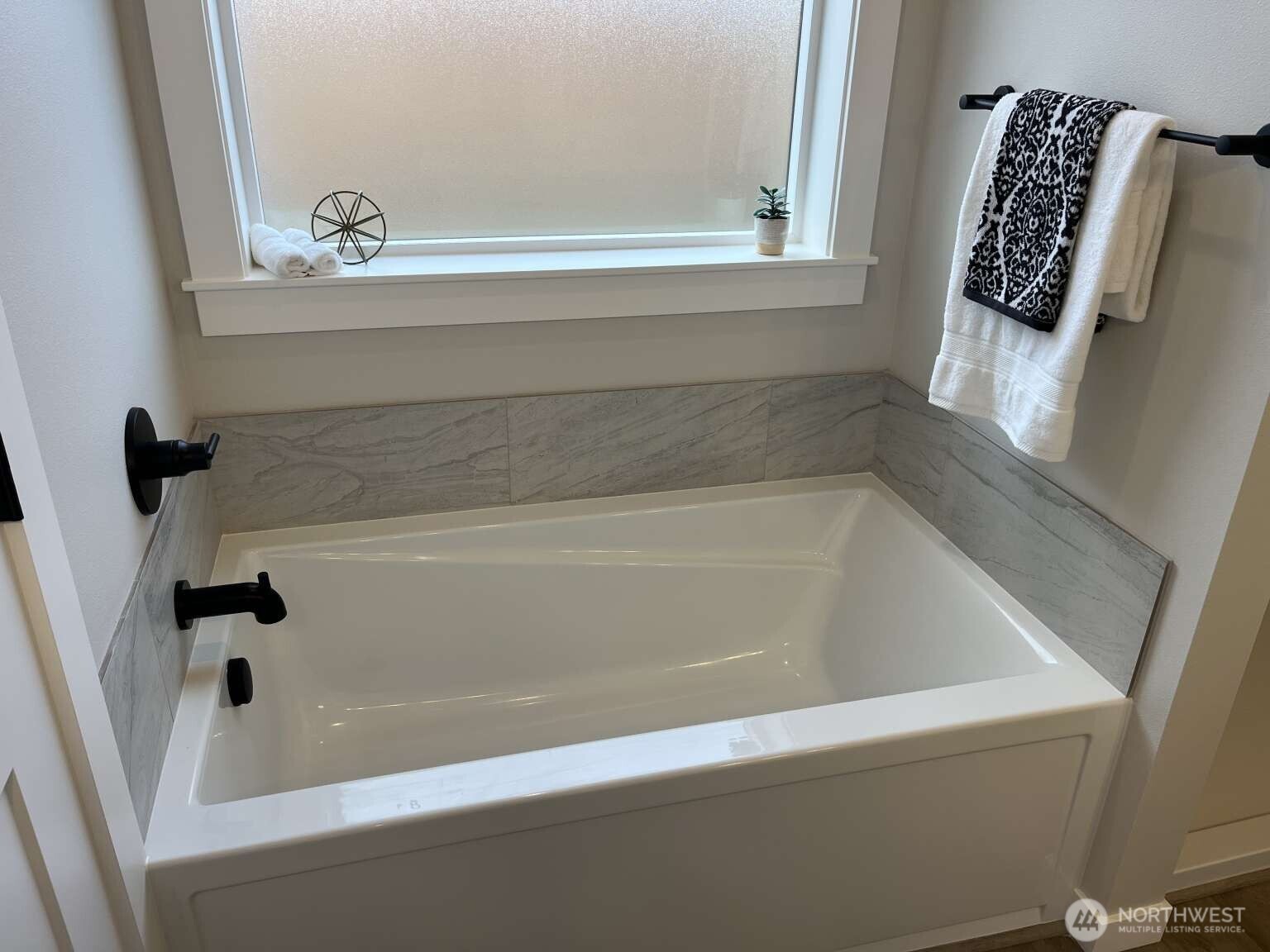 2178 Lagerwey Circle , Lynden, WA 98264