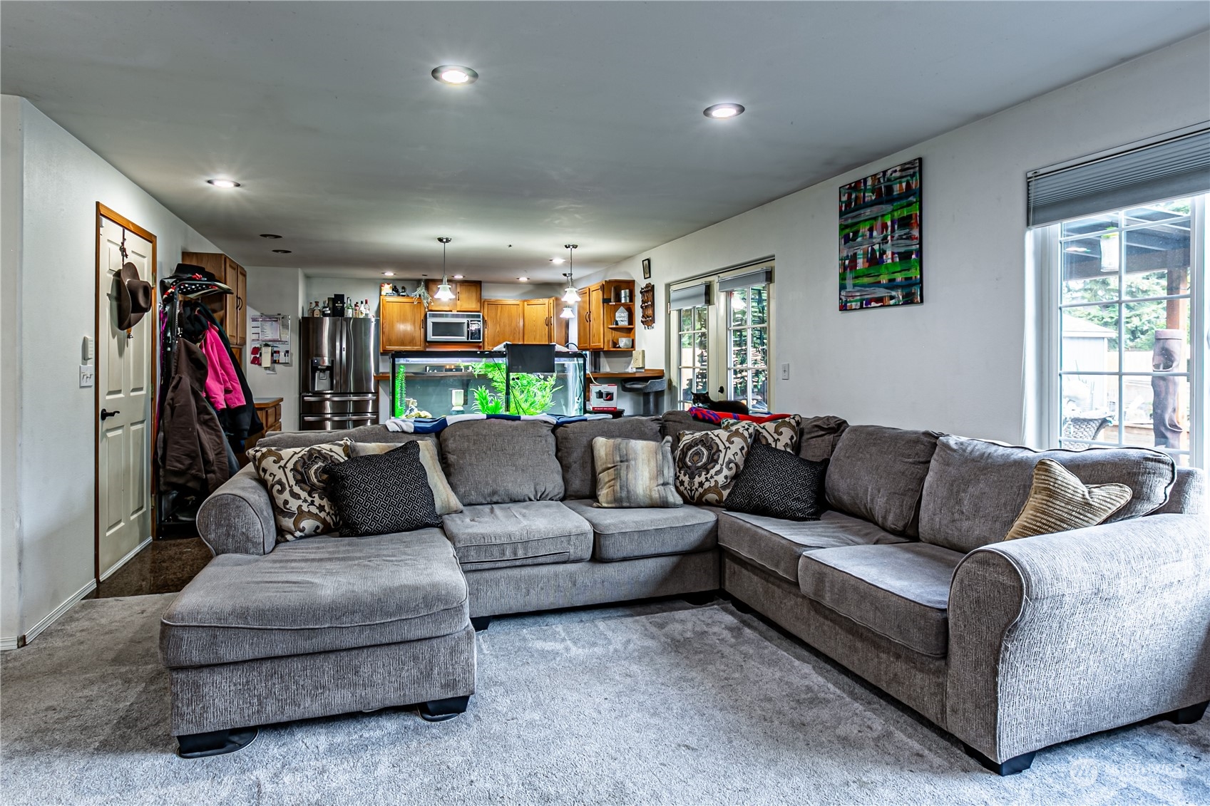 604 Nieland Loop SE, Rainier, WA 98576