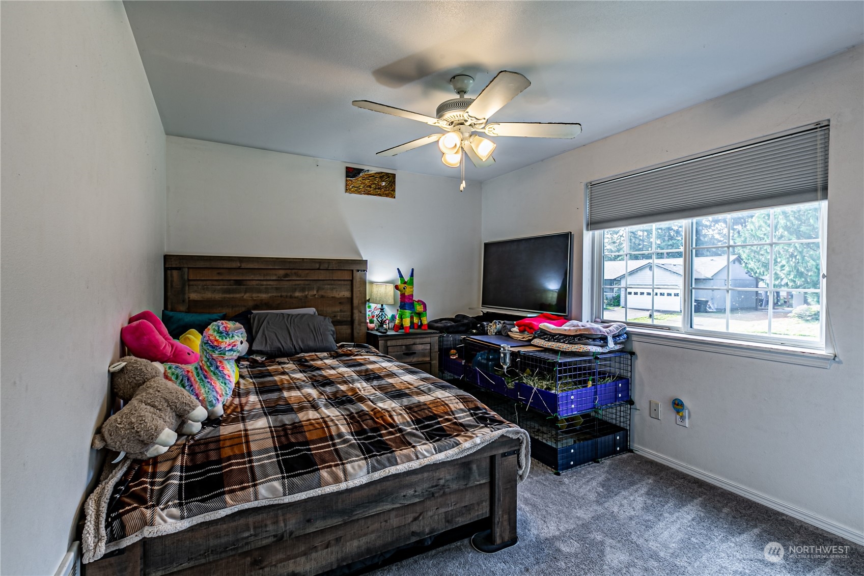 604 Nieland Loop SE, Rainier, WA 98576