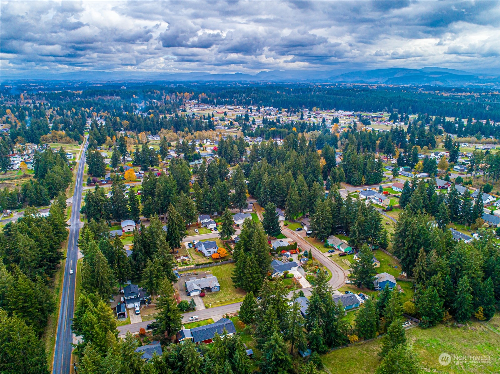 604 Nieland Loop SE, Rainier, WA 98576