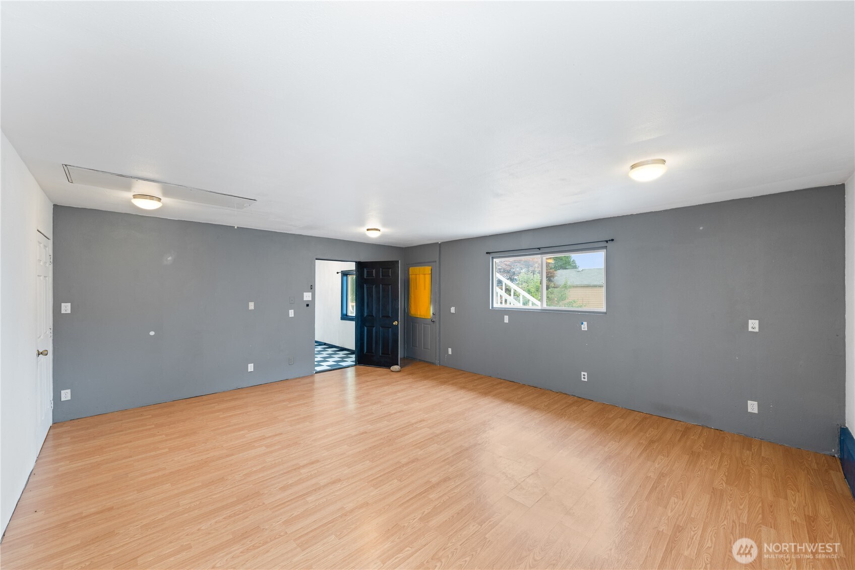 619 35th Street N, Anacortes, WA 98221