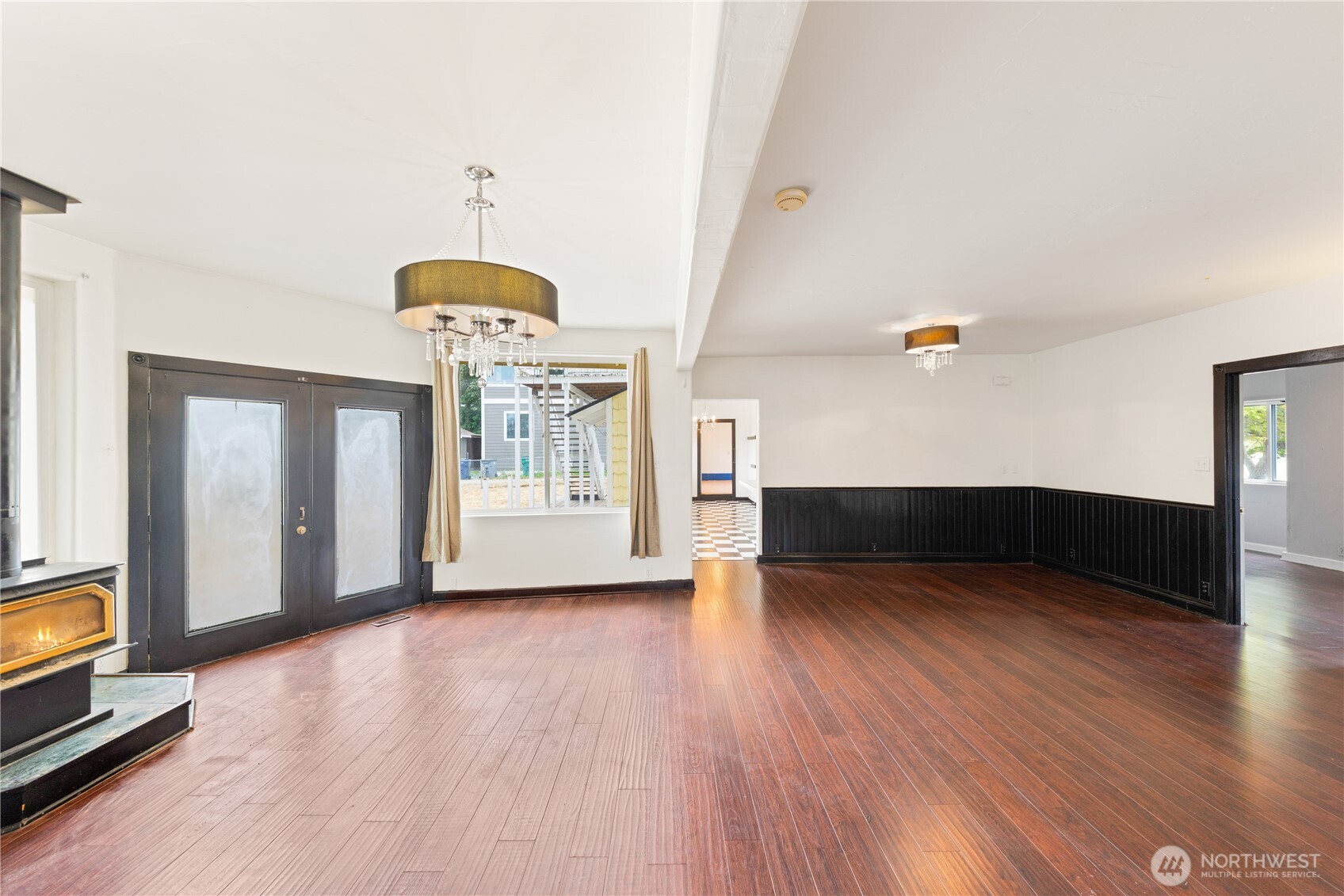 619 35th Street N, Anacortes, WA 98221