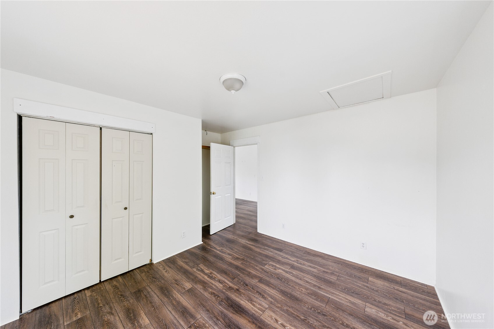 619 35th Street N, Anacortes, WA 98221