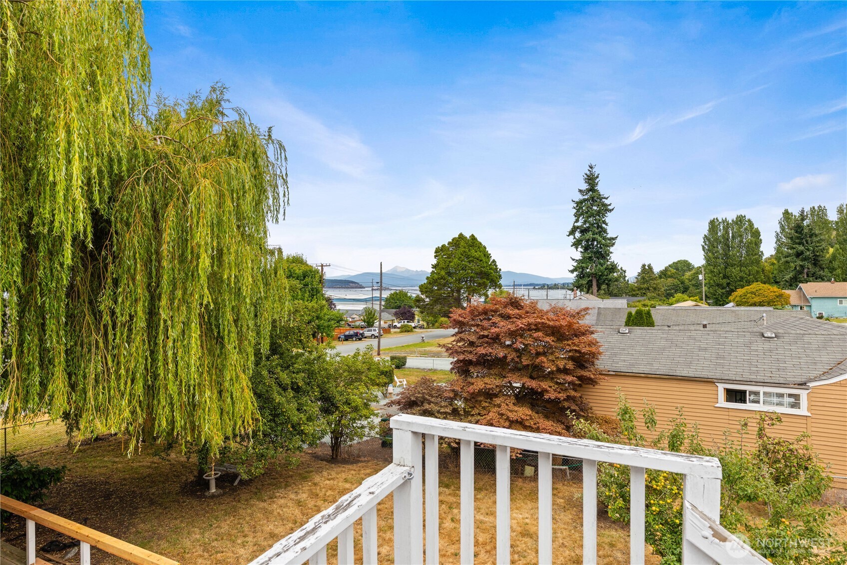 619 35th Street N, Anacortes, WA 98221