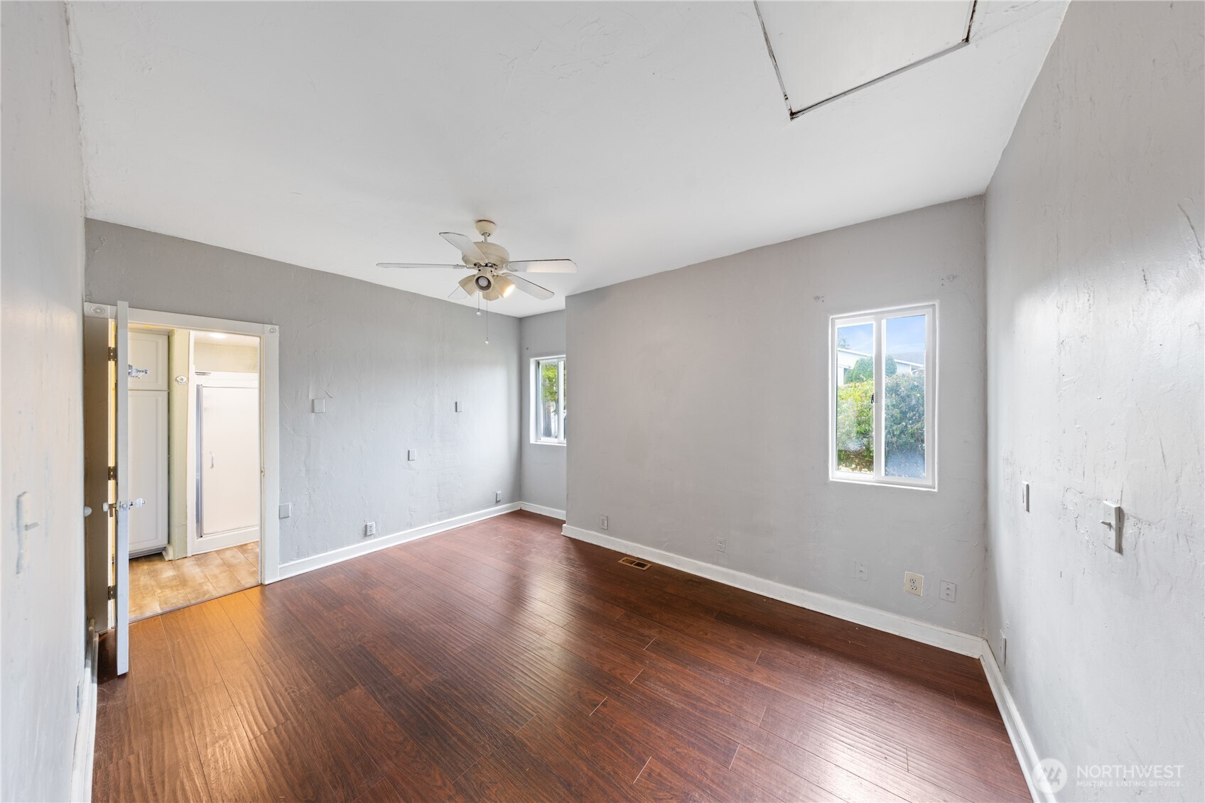 619 35th Street N, Anacortes, WA 98221