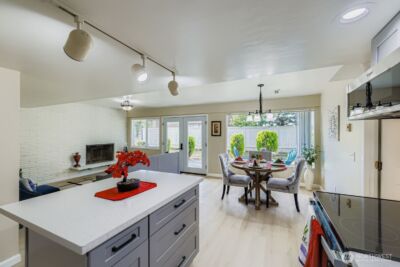 17926 73rd Avenue W, Edmonds, WA 98026 - Photo 23