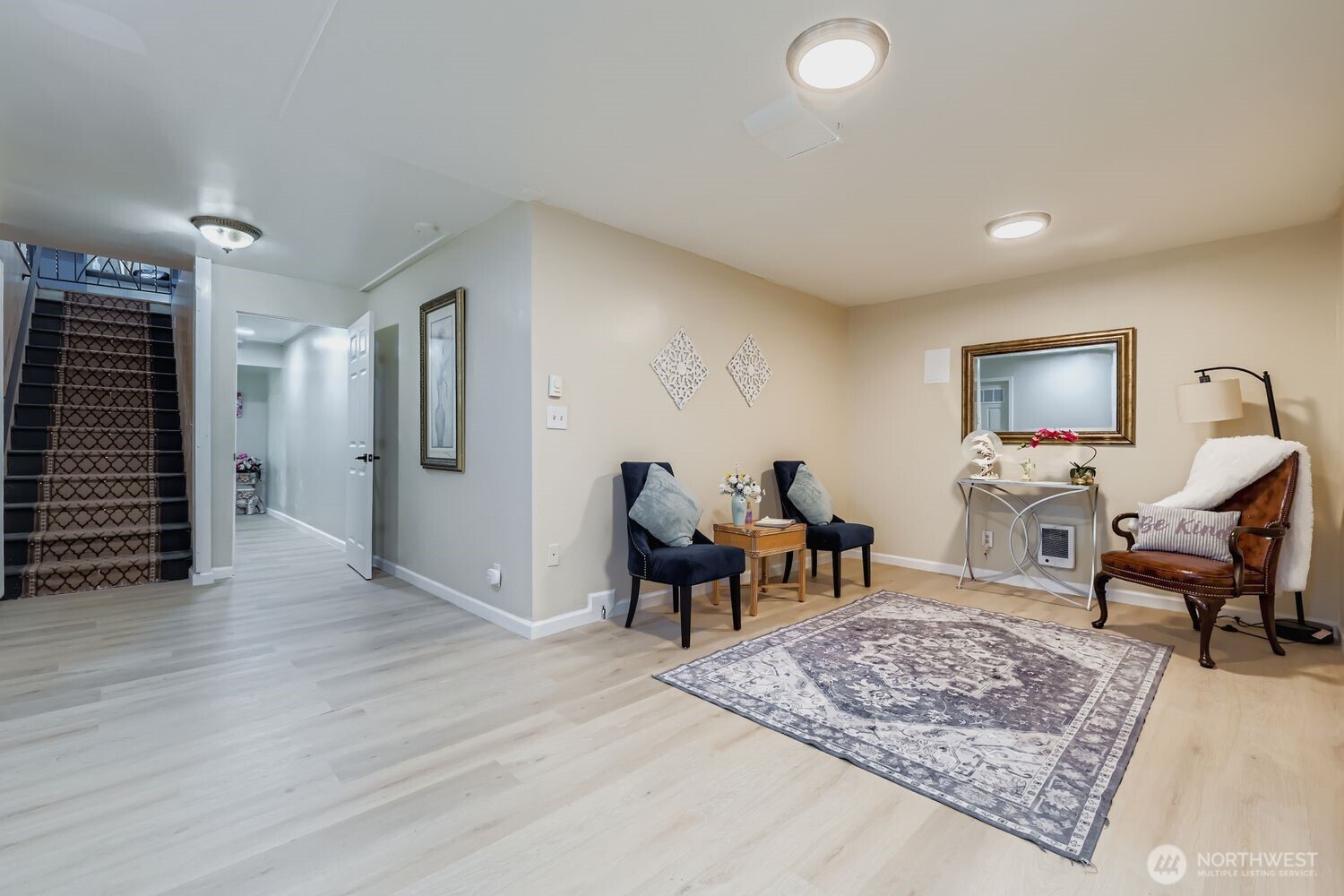 17926 73rd Avenue W, Edmonds, WA 98026
