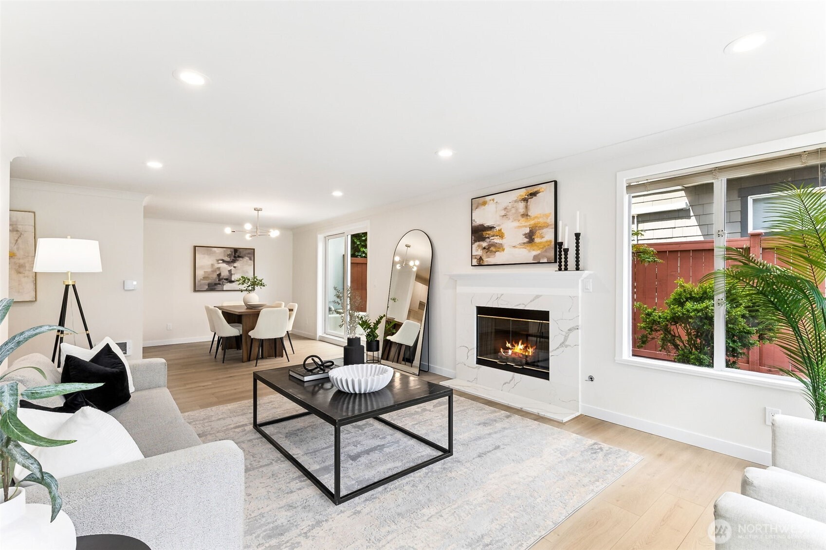 1613 California Avenue SW #101, Seattle, WA 98116