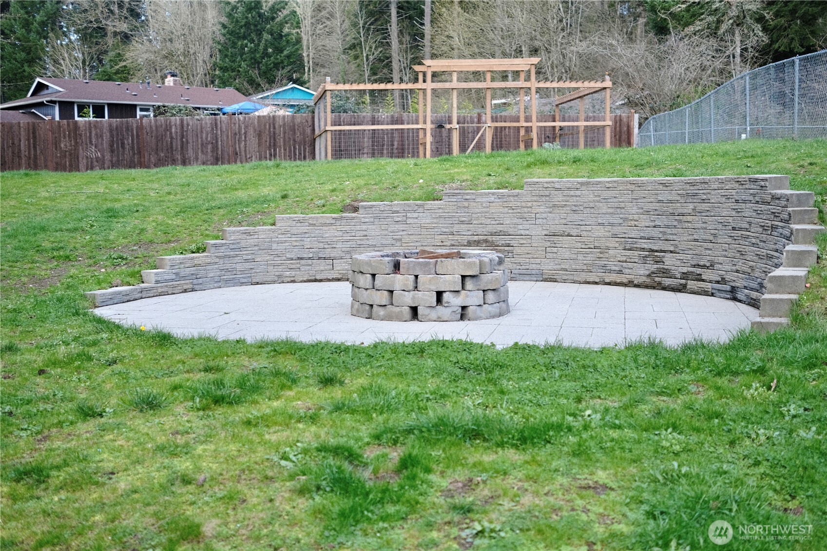 7544 Mesplay Avenue SE, Lacey, WA 98503